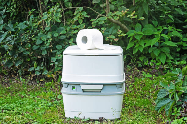 Best Construction site porta potty rental  in Cottonde, AL
